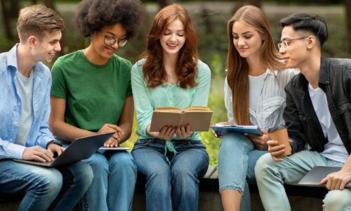 desafíos educación millennials centennials